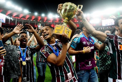 Jogador do Fluminense revela provocações envolvendo Gabigol: 'Mandei ele ficar quieto'