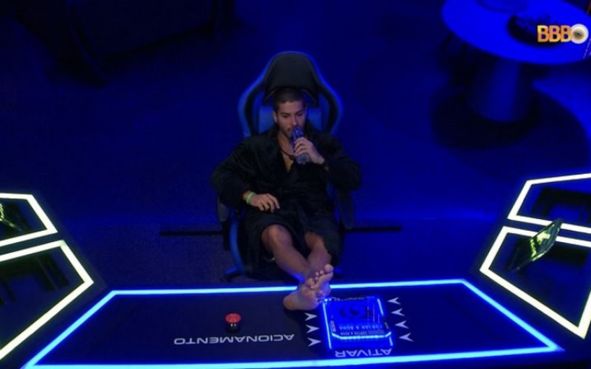 Arthur Aguiar no 'Quarto Secreto' - fotos reprodução da TV Globo