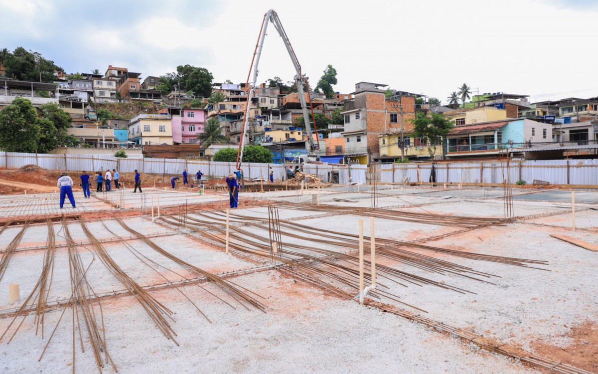 Obras no Primeiro Complexo Esportivo e Centro Especializado em Reabilita&ccedil;&atilde;o, no Parque Araruama