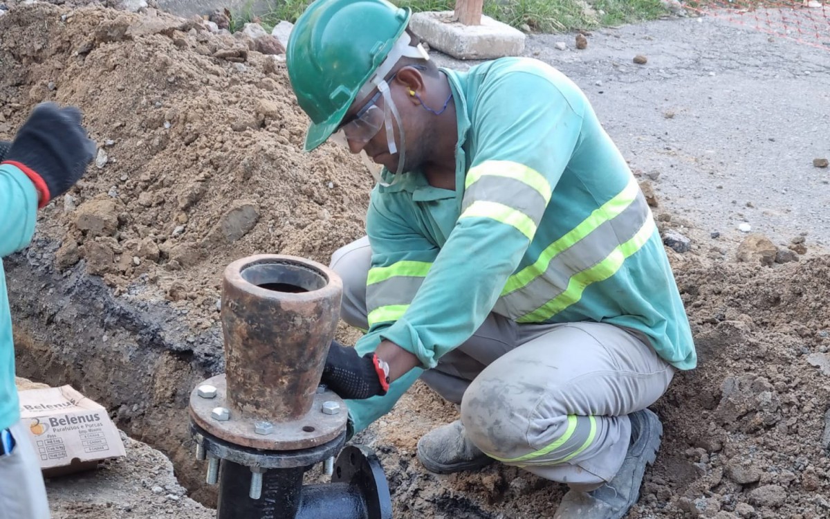 A &Aacute;guas do Rio concluiu a interliga&ccedil;&atilde;o de dois boosters, sistema de bombeamento que abastece os bairros Centro e Parque S&atilde;o Vicente