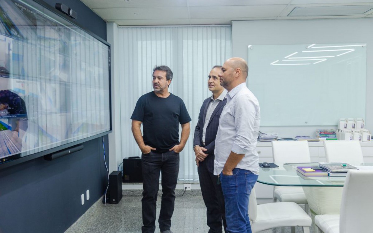 A apresenta&ccedil;&atilde;o da expans&atilde;o do Programa Conecte SUS rendeu, ainda, uma visita ao gabinete do prefeito em Mesquita