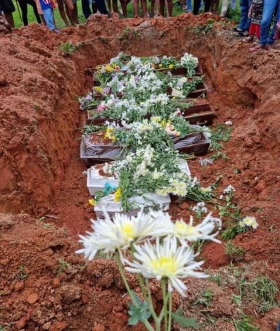 Família é enterrada após tragédia provocada pelas chuvas em Paraty - Divulgação