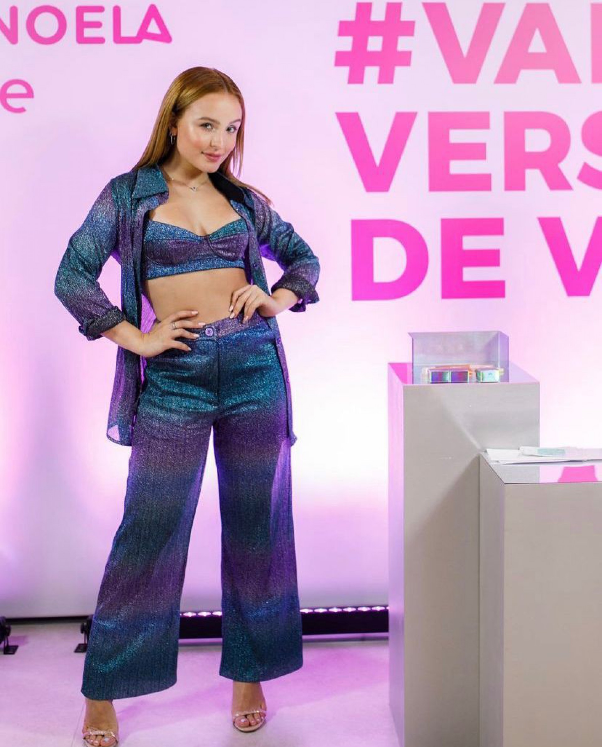 Larissa realizou uma live de lançamento dos produtos no Instagram - Reprodução/Instagram