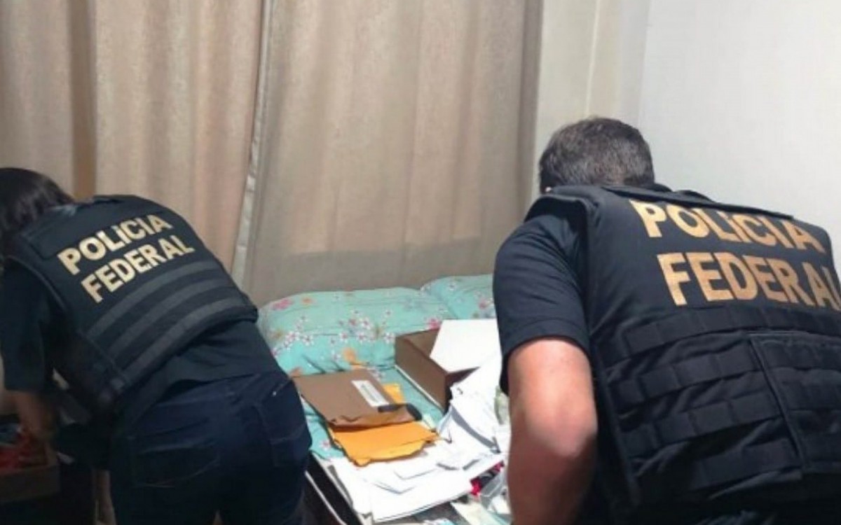 Apreensão de material de pornografia infantil em residência de Teresópolis