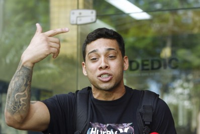 Gabriel Monteiro filmou adolescente com o próprio celular, segundo denúncia do MP