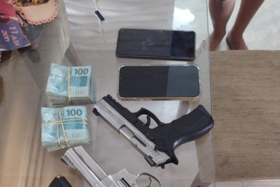 Operação contra tráfico de armas e máquinas caça-níqueis mira PMs ligados a Ronnie Lessa