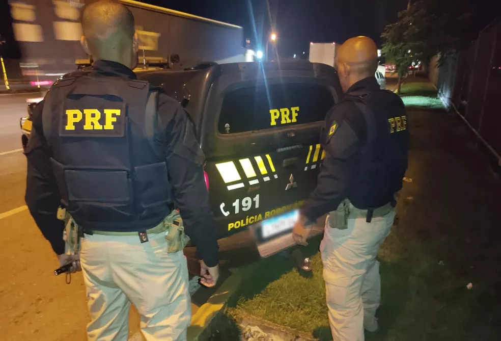 Suspeito de tentativa de homicídio é preso depois de utilizar documento do irmão