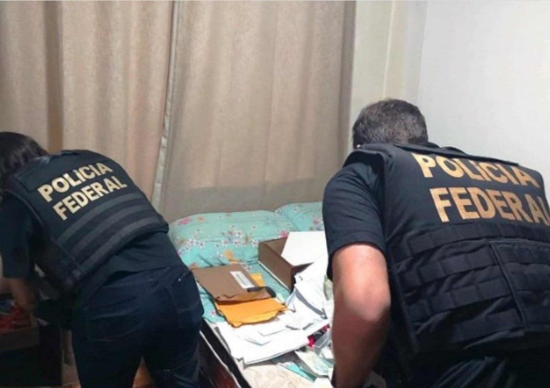 Apreensão de material de pornografia infantil em residência de Teresópolis - Divulgação Polícia Federal