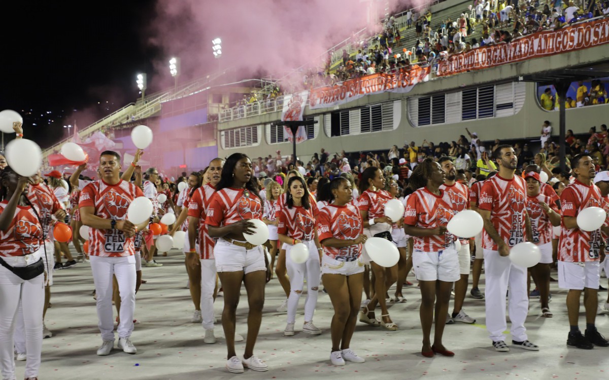 Refugiados no ensiao t&eacute;cnico do Salgueiro