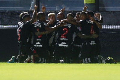 Raniel comenta irritação de Nenê ao ser substituído: 'É o Zé quem comanda'