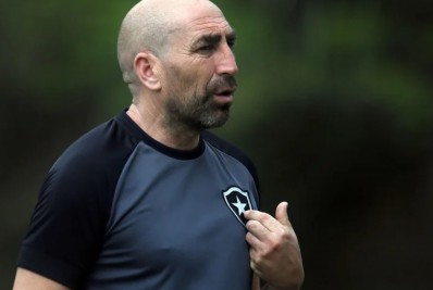 Novo analista detalha trabalho no Botafogo e elogia projeto: 'Ambicioso'