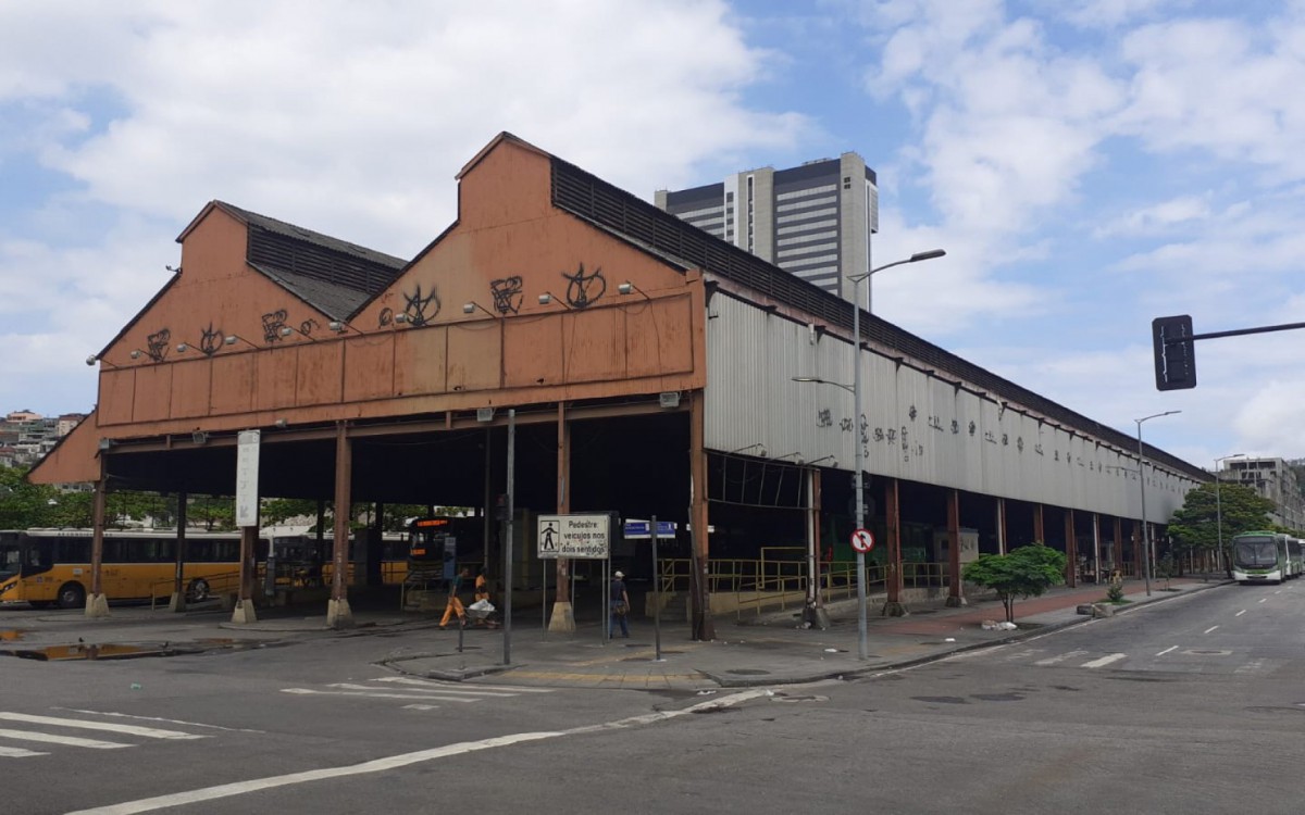 Terminal Padre Henrique Otte ser&aacute; desativado nesta segunda-feira (11), pontos finais das linhas de &ocirc;nibus ser&atilde;o realocadas para ruas pr&oacute;ximas 
