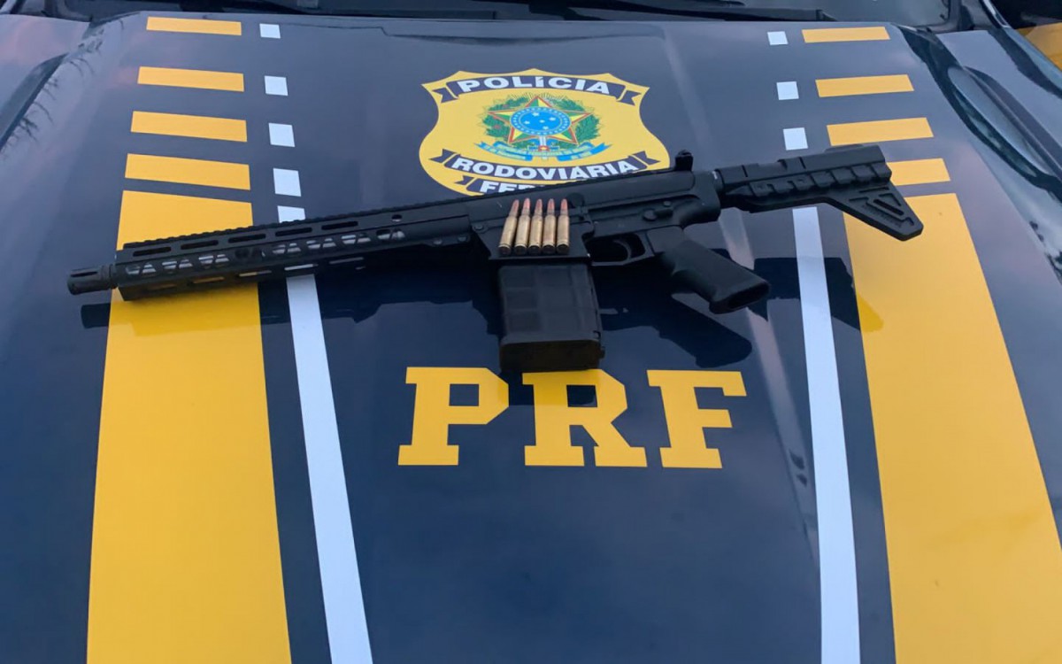 Fuzil apreendido na primeira ocorrência - DIvulgação