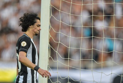 Em baixa no Botafogo, Matheus Nascimento fica fora de lista de promessas da CBF