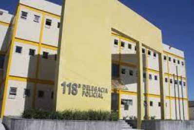 Foragido da justiça é preso com drogas em Araruama