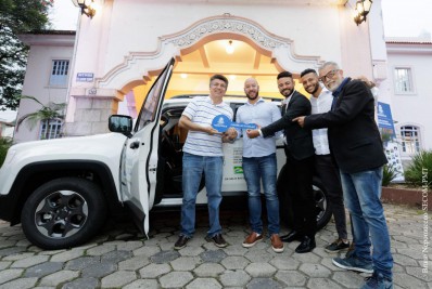 Conselho Tutelar 2 recebe novo carro da Prefeitura de Teresópolis