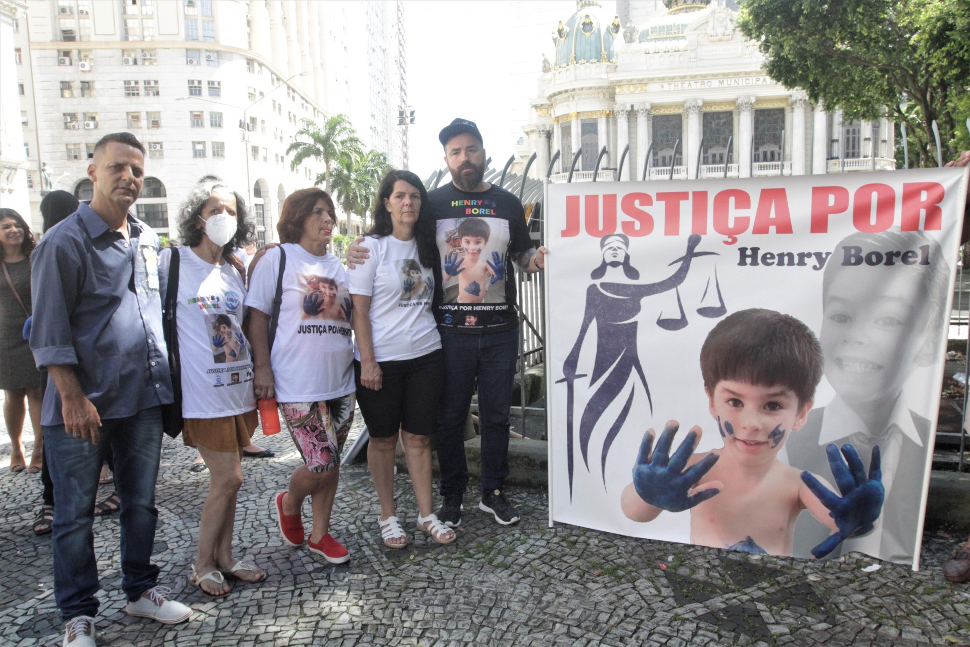 Protesto contra a liberdade de Monique Medeiros, no Centro do Rio - Marcos Porto/Agencia O Dia