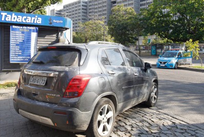 Perseguição policial termina com dois criminosos presos em Vila Isabel