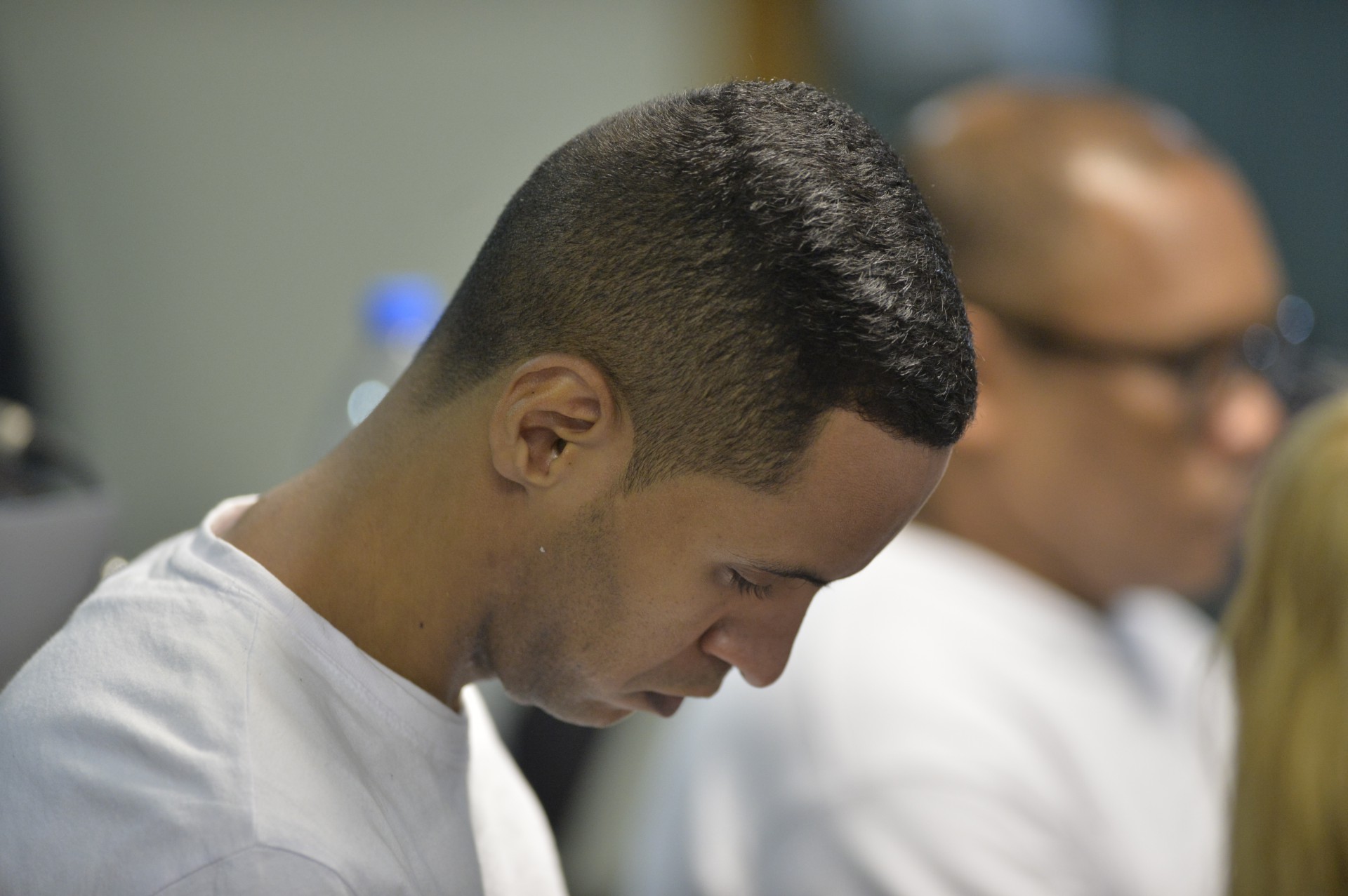 Julgamento sobre a morte do Pastor Anderson do Carmo, no tribunal do J&uacute;ri, em Niter&oacute;i, nesta ter&ccedil;a-feira (12). Na foto, filho biol&oacute;gico de Flordelis, Adriano dos Santos Rodrigues. - Fabio Costa/ Ag&ecirc;ncia O Dia                          