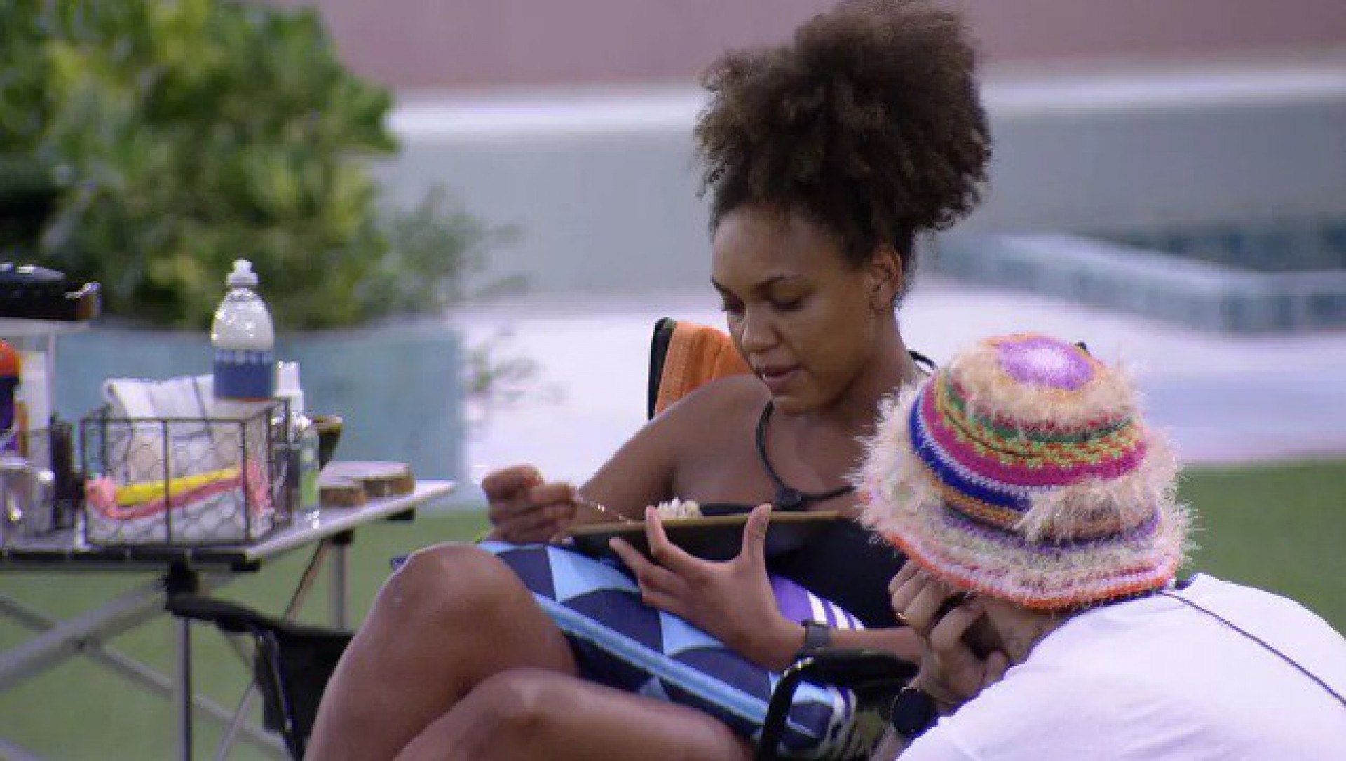 Eli desabafa com os colegas de confinamento - Reprodução/Gshow