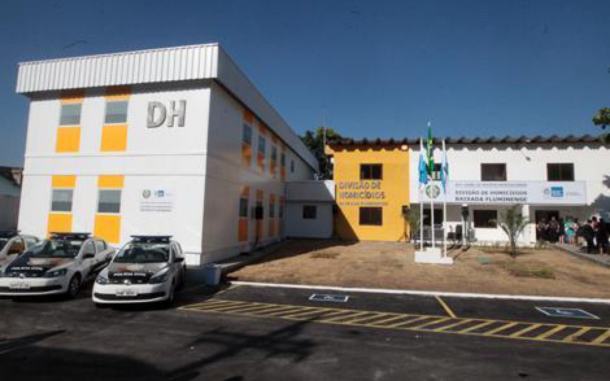 A mulher chegou a ser socorrida para o hospital, com 80% do corpo queimado, mas n&atilde;o resistiu e morreu ap&oacute;s 15 dias