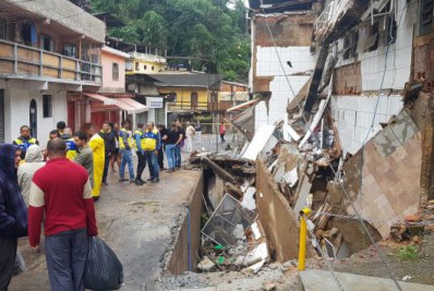 Vias interditadas após as chuvas continuam sendo um transtorno para a população de Petrópolis