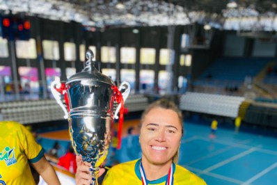 Caxiense é eleita melhor atleta da Copa América de Handebol Master