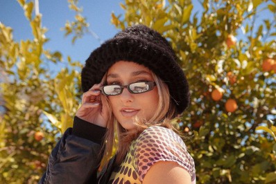 Sasha Meneghel surge cheia de estilo para curtir o Coachella 2022