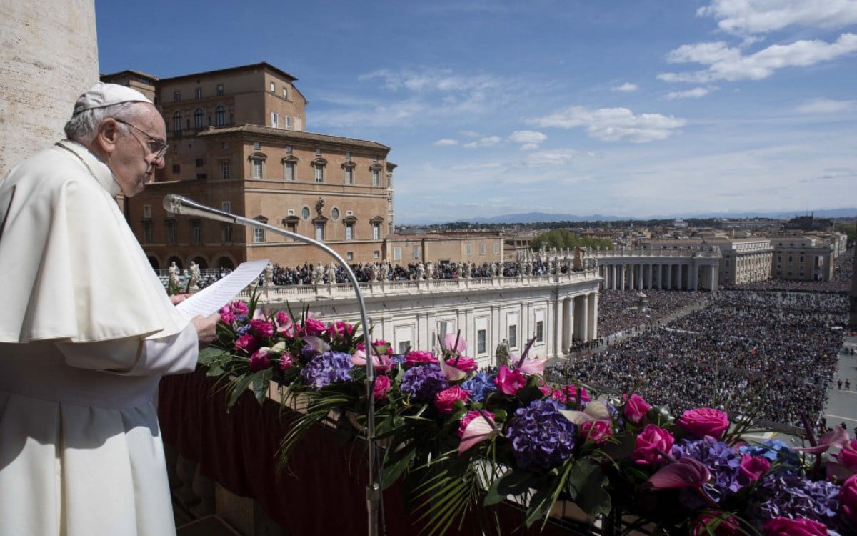 Papa Francisco em missa de Páscoa - HANDOUT / VATICAN MEDIA / AFP