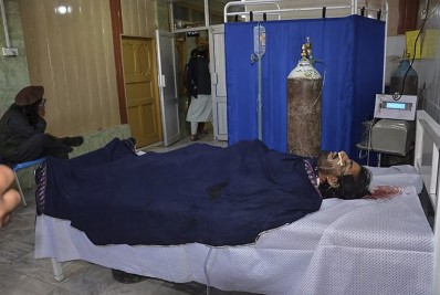 Ao menos 47 pessoas foram mortas no Afeganistão em ataques atribuídos ao Paquistão