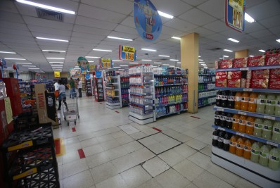 Comissão do Senado aprova projeto para permitir venda de medicamentos em supermercados