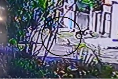 Estado de saúde de menina atingida por estilhaço de bala na Vila Kennedy segue estável