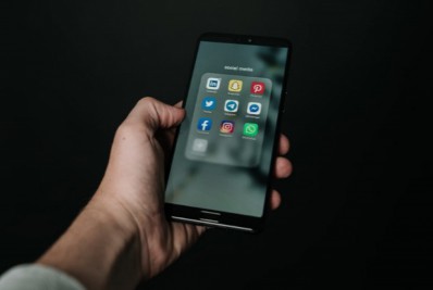 Mulher é presa por vender rins nas redes sociais