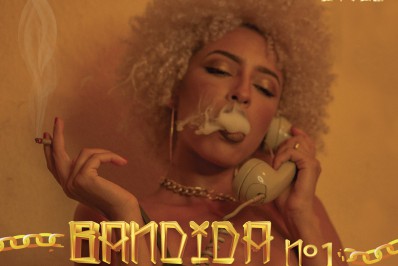 Filha de camêlos, cantora Zylus lança videoclipe para novo single