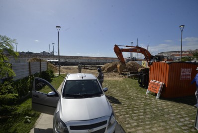 No Boulevard Olímpico e no Cosme Velho, crateras seguem abertas para conserto e reparos