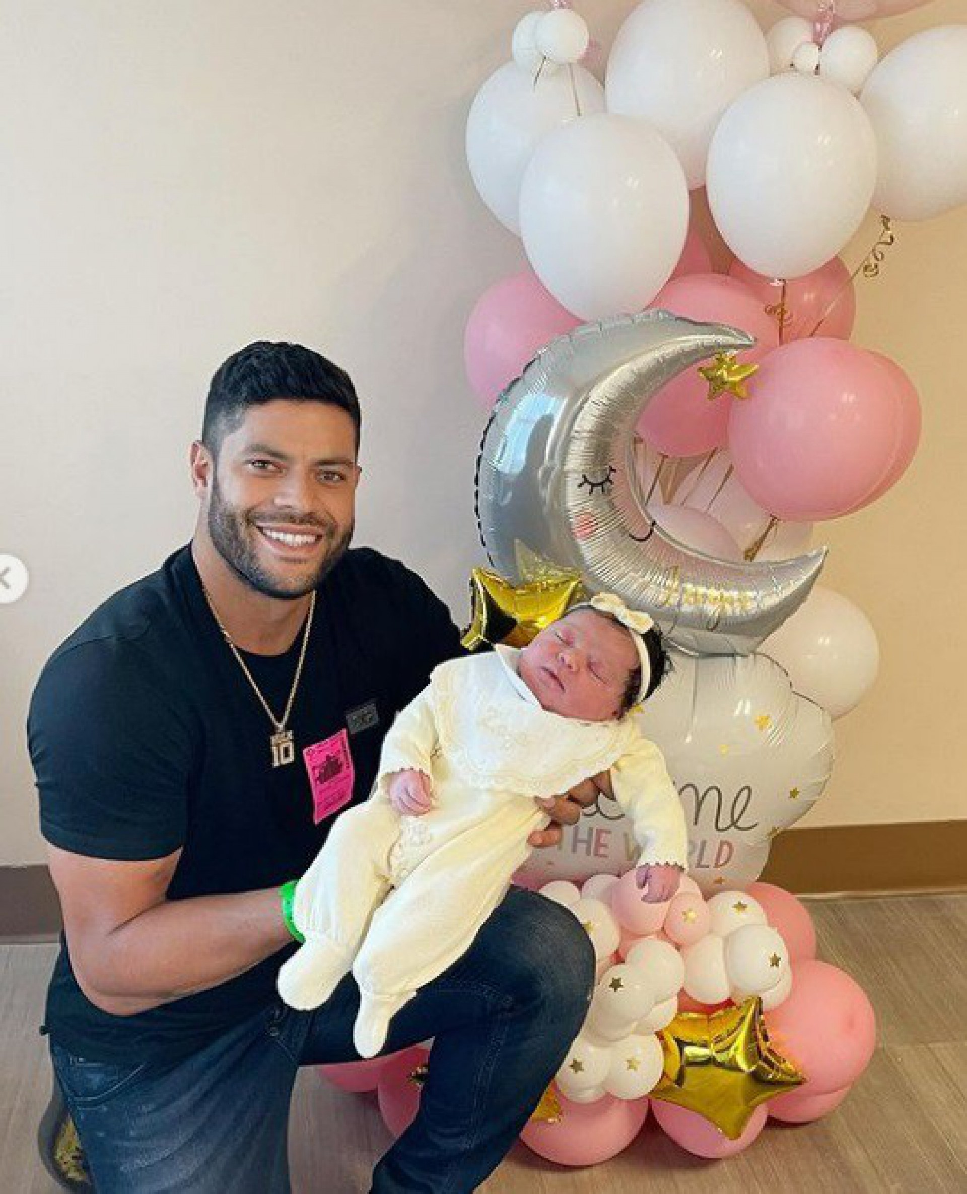 Nasce Zaya, filha de Hulk Paraíba e Camila Ângelo - reprodução do instagram