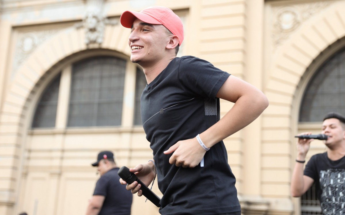Jo&atilde;o Gomes se apresenta no Mercado Municipal de S&atilde;o Paulo