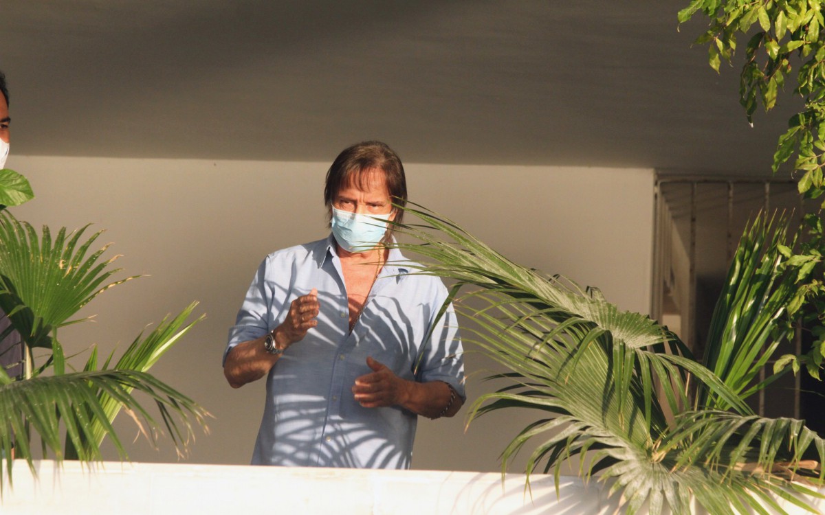 Em seus dois &uacute;ltimos anivers&aacute;rios, Roberto n&atilde;o apareceu na sacada para evitar aglomera&ccedil;&otilde;es por conta da pandemia da covid-19