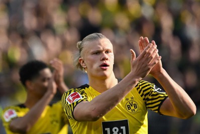 Perfil oficial nega morte de empresário de astros do futebol europeu: 'Parece que sou capaz de ressuscitar'