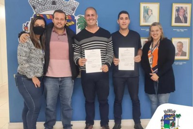 Prefeito de Paty do Alferes dá posse a mais dois concursados