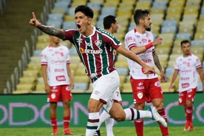 Fluminense sai atrás, mas vira o placar e vence o Vila Nova na estreia pela Copa do Brasil