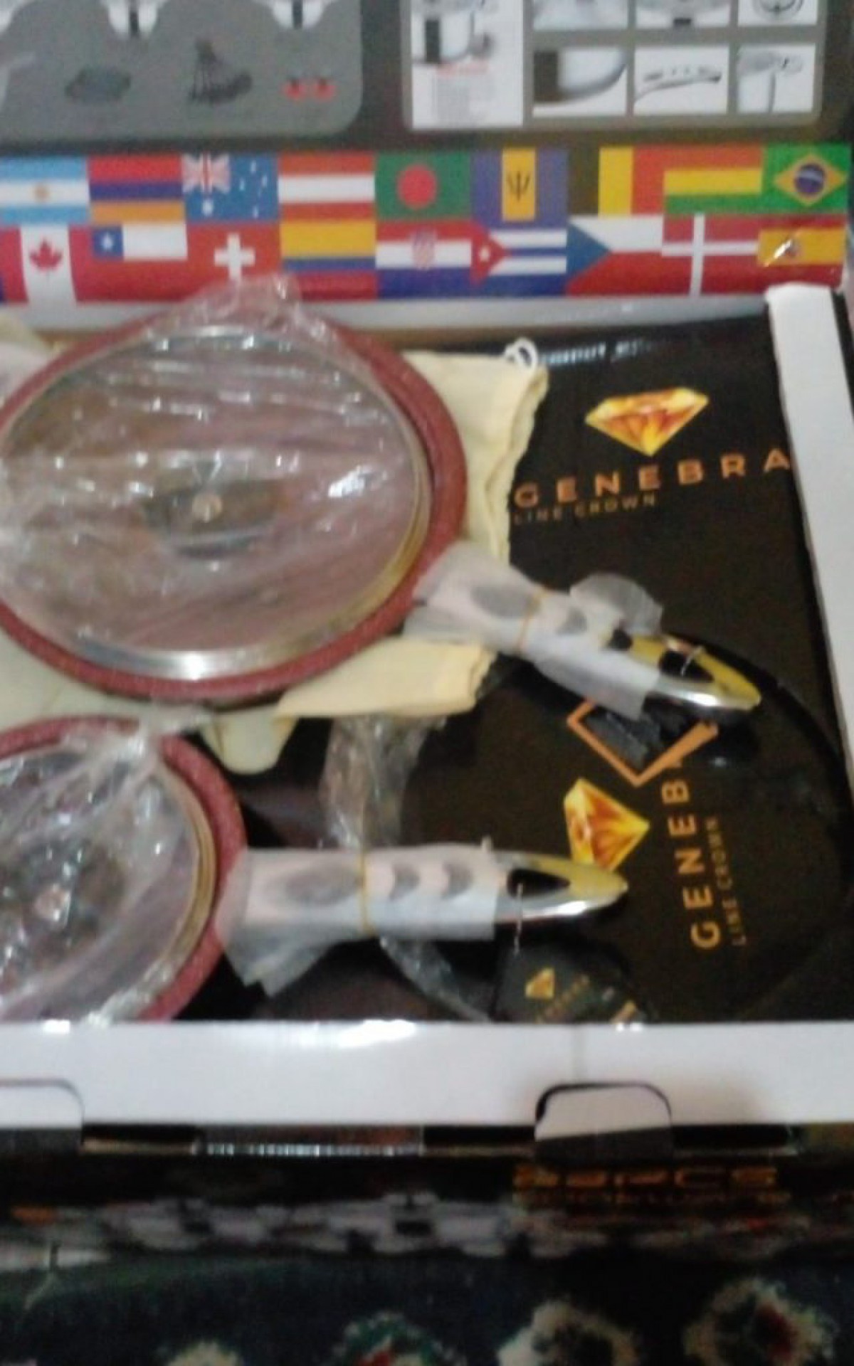 Idoso morador Cabo Frio cai em golpe, compra jogo de panelas falsificadas por R$2,5 mil e tem cart&atilde;o clonado