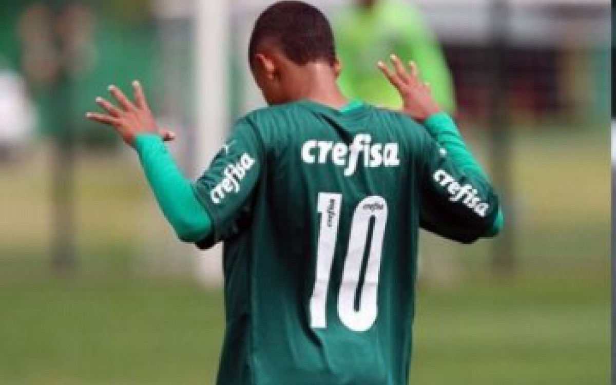 Claudinho é o novo reforço do Flamengo para a base