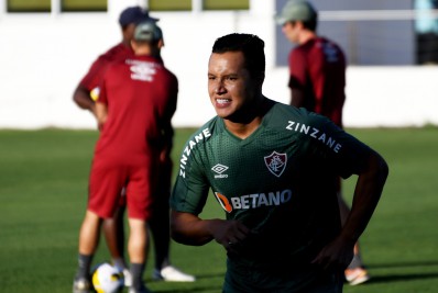 Marlon recebe proposta de clube europeu e pode deixar o Fluminense em breve