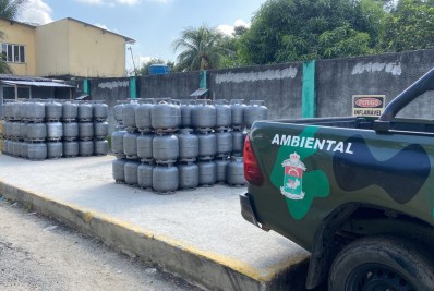 PM apreende mais de 180 botijões de gás na Zona Oeste