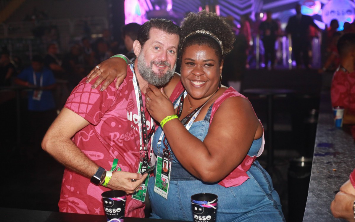  Cacau Prot&aacute;sio e o marido, Janderson Pires