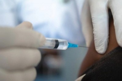 Vacinação contra sarampo para profissionais de saúde