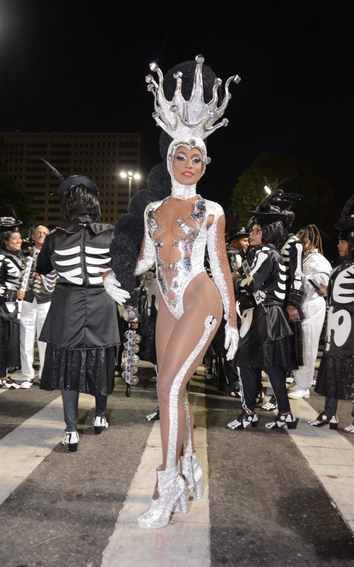 Erika Januza - Ag. News