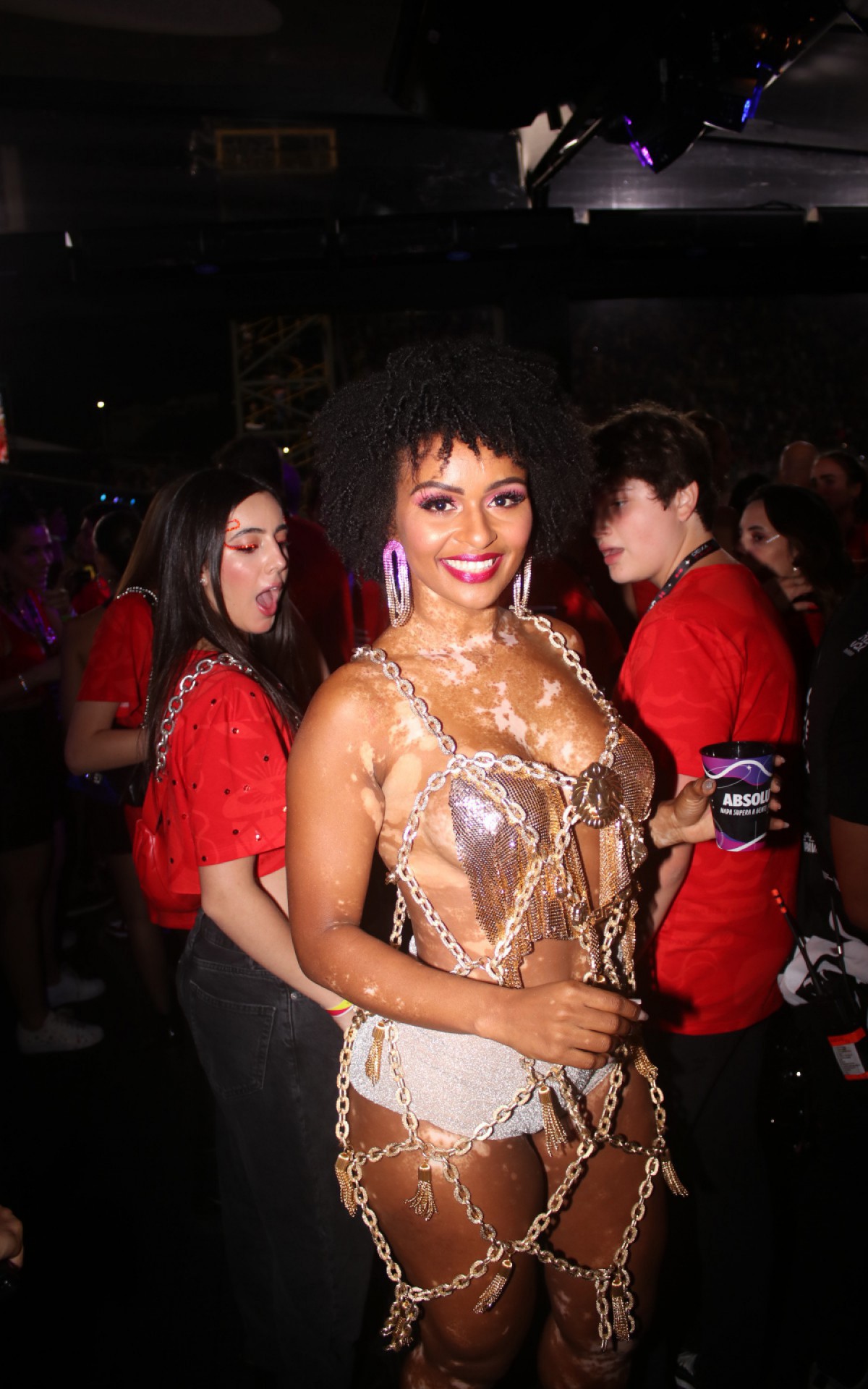 Nat&aacute;lia Deodato em camarote na Marqu&ecirc;s de Sapuca&iacute;