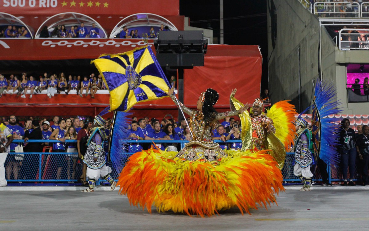Paraiso do Tuiuti - Desfile na Marqu&ecirc;s de Sapuca&iacute;, neste segundo dia do Grupo Especial neste Sabado(22). Foto: Reginaldo Pimenta/Agencia O Dia